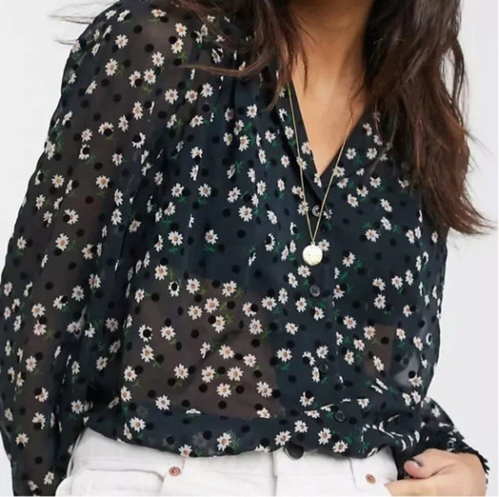 NWT Topshop Flock Daisy Floral Button Front Semi Sheer Blouse Black Size 4